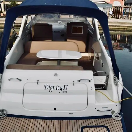 Dignity2-nuits Sur Les Flots-bateau A Quai Πλωτό κατάλυμα Saint-Raphaël
